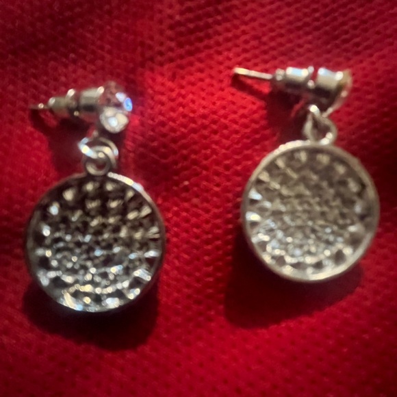 Silver Tone Crystal Accents - Round Dainty Delicate Pierced Earrings NWT - Picture 3 of 3